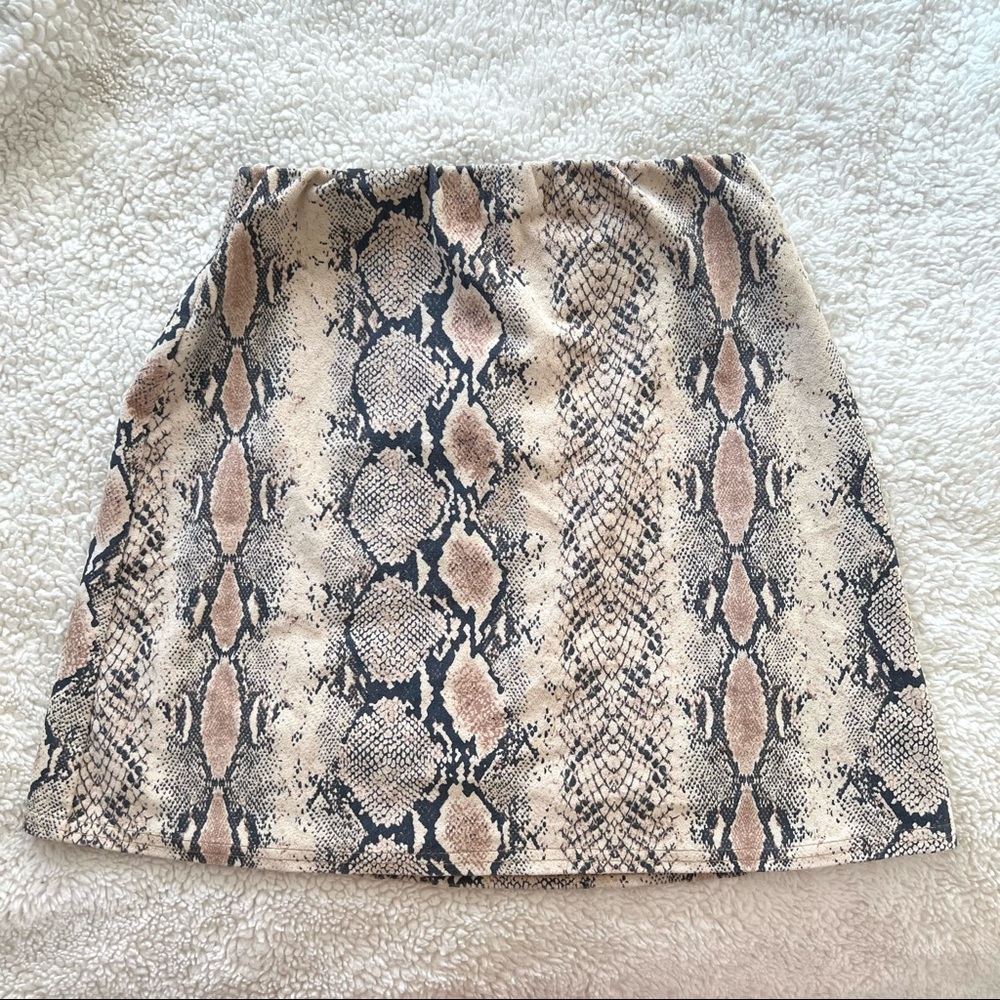 Snake print mini skirt